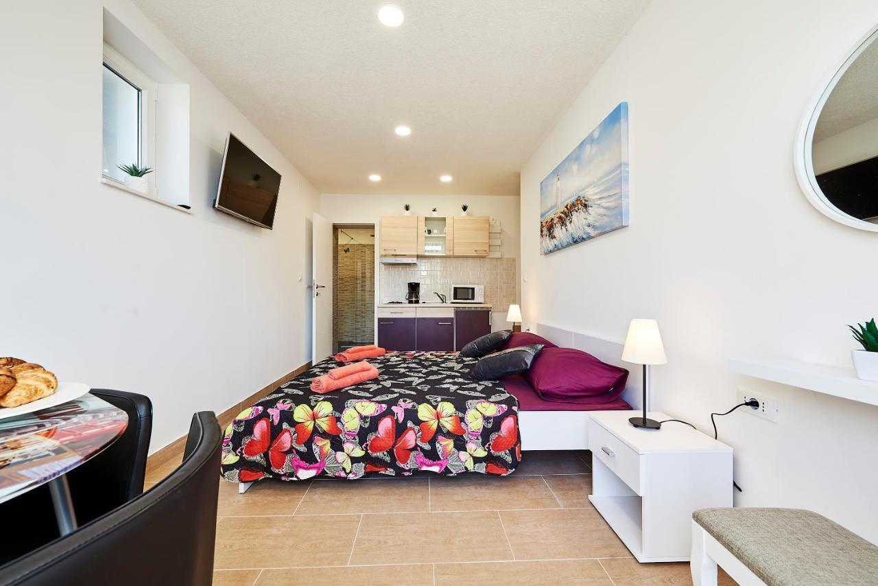 Studio Apartment Bascan โตรกีร์ ภายนอก รูปภาพ